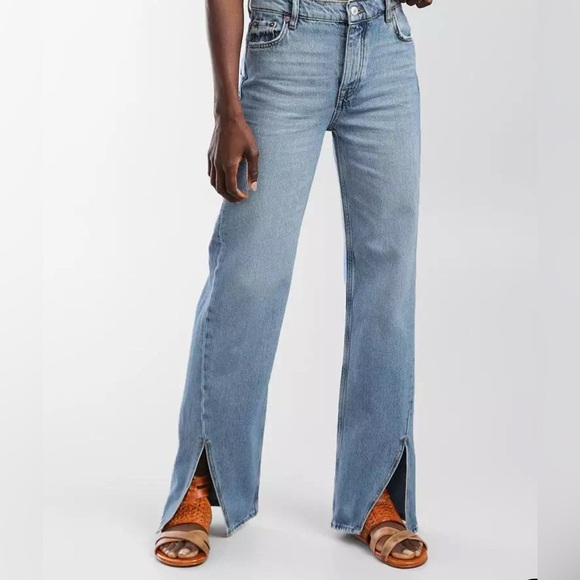 Free People /We are the Free Long Lines Slit Straight Jean  Size 24 - Picture 1 of 7